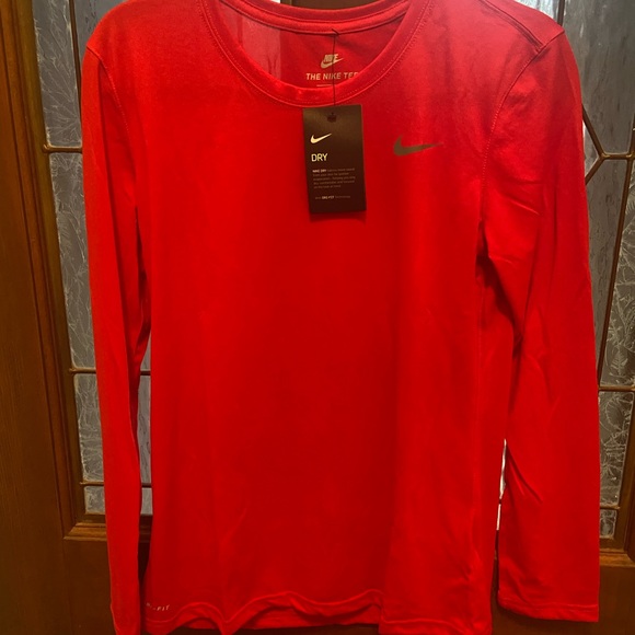 NIKE Women's Lot of M Medium Dri Fit T-Shirts New - Picture 12 of 12